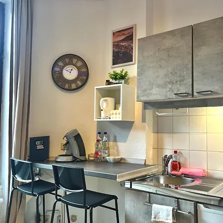 Location Centrum Near Hauptbahnhof, Bismarckplatz, Schloss * Heidelberg